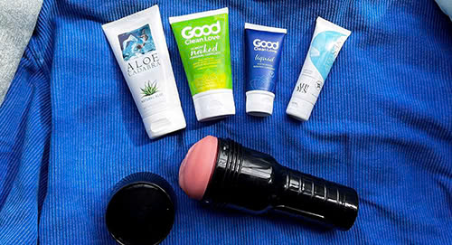 Combo cho nam: âm đạo giả + gel + vệ sinh khi thủ dâm